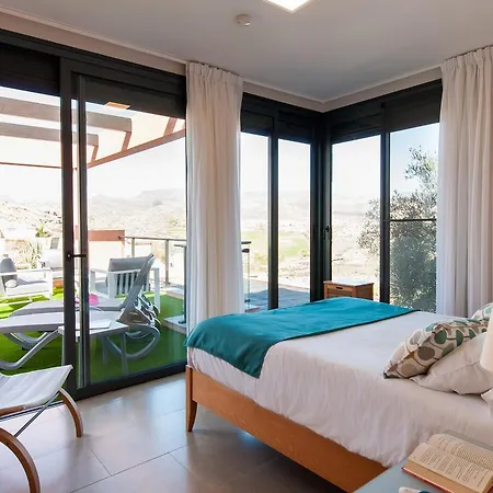 By Villagrancanaria * Salobre (Gran Canaria)