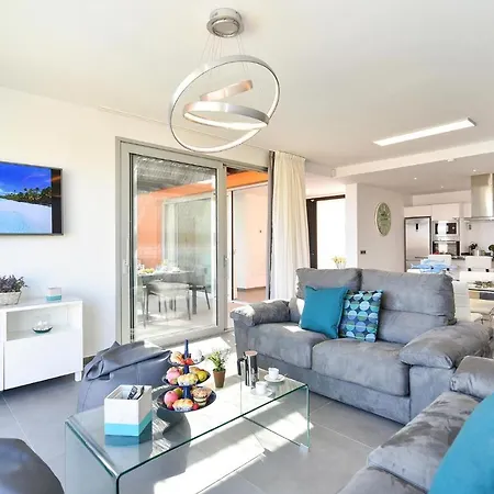 By Villagrancanaria * Salobre (Gran Canaria)